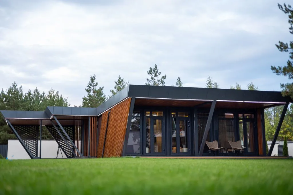 Apex exterior terrace